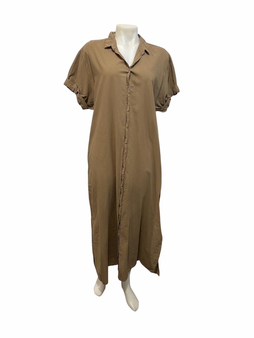 Xirena tan button down short sleeve shirt maxi dress size Medium
